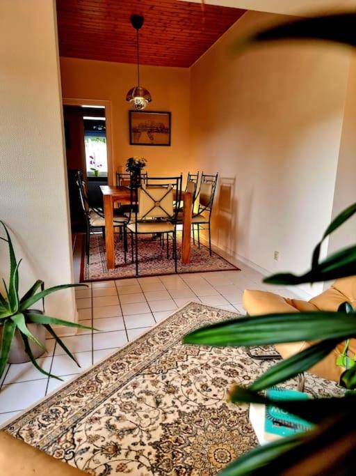 Eine Oase Bei Tara In Waldacker Apartment Rodermark Bagian luar foto