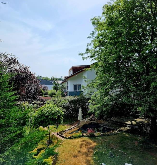 Eine Oase Bei Tara In Waldacker Apartment Rodermark Bagian luar foto